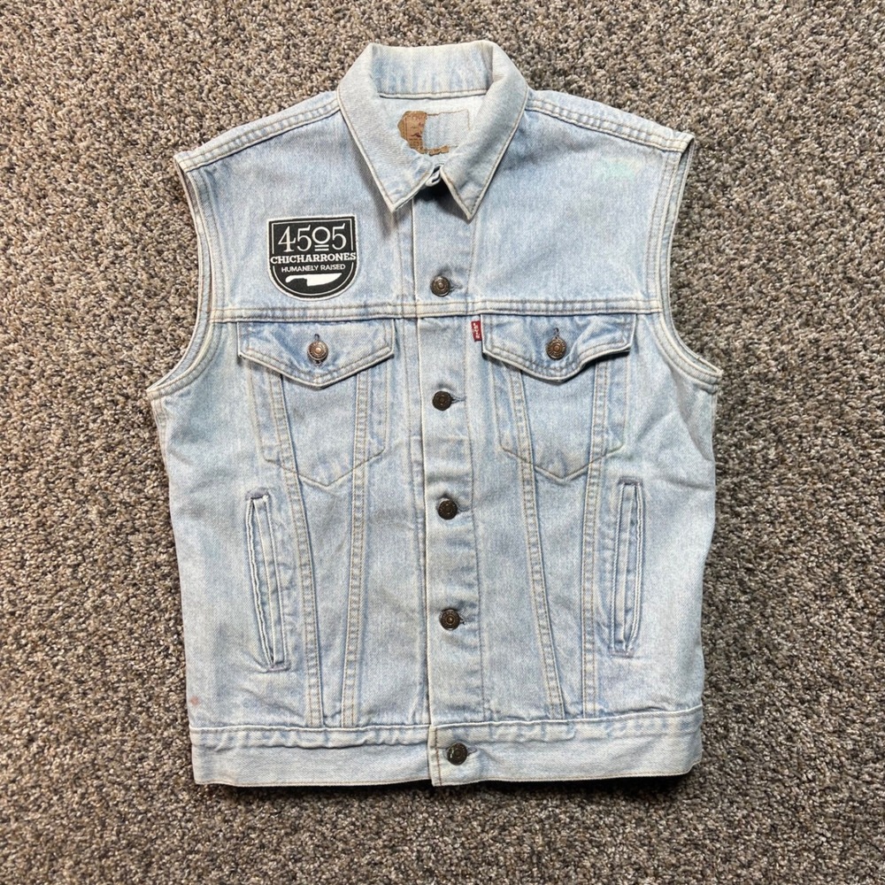 Vintage Levi's Women's M Denim Vest Custom Patch Sleeveless Jean Trucker Jacket